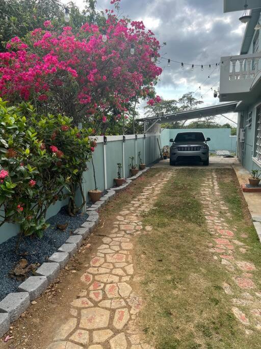 Playa Y Campo Getaway Apartment Isabela Bagian luar foto